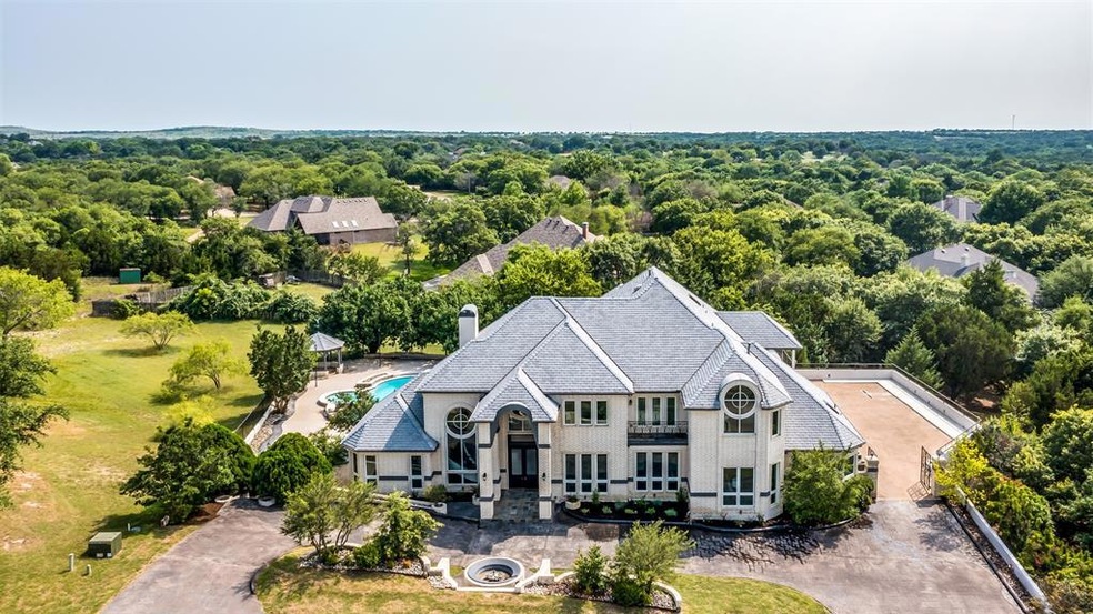 2308 Hillview Ct, Weatherford, TX 76087 - photo 1