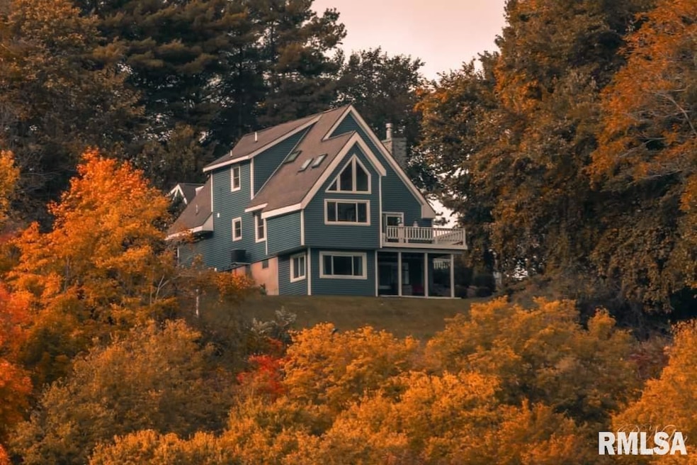 2211 613th Ave, Sabula, IA 52070 - photo 1