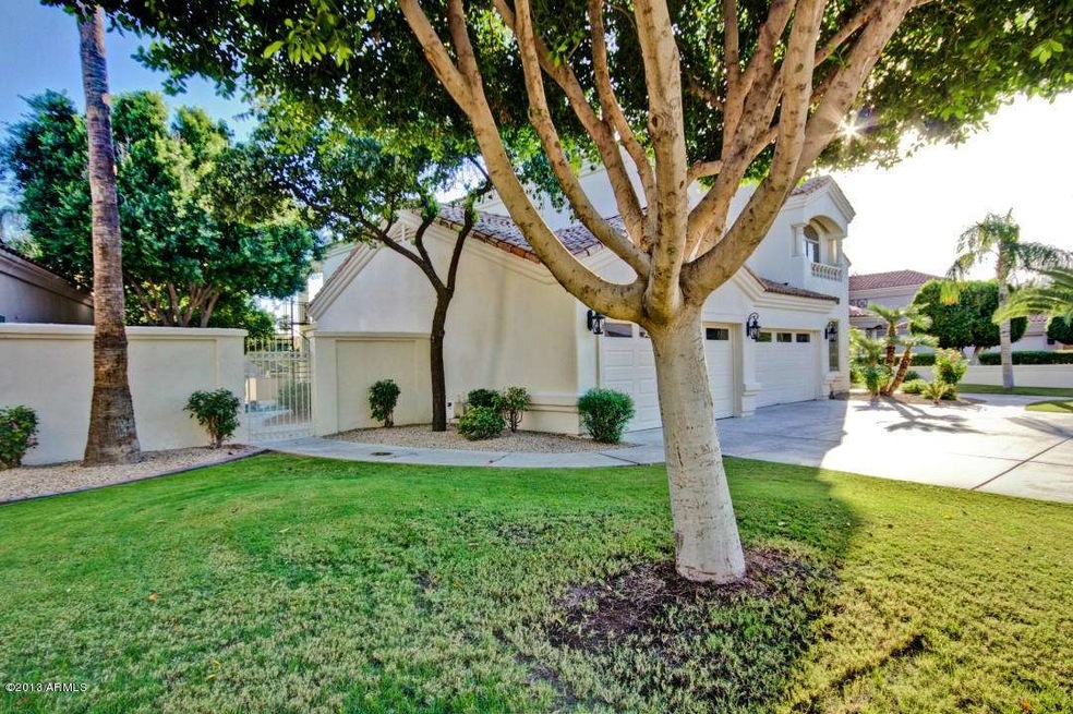 1411 E Coral Cove Dr, Gilbert, AZ 85234 - photo 1