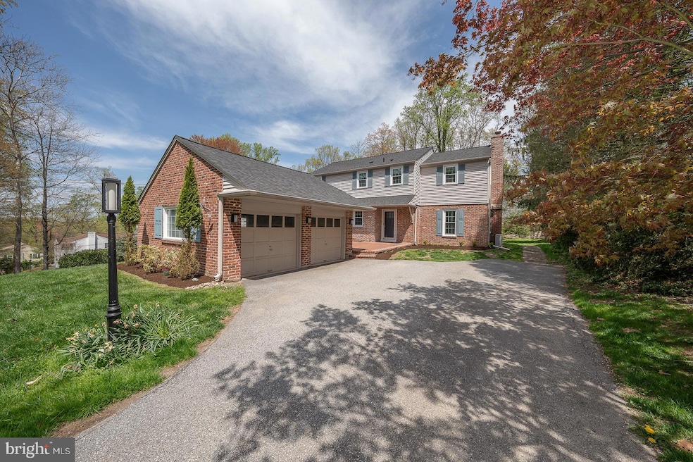 621 Vassar Rd, Wayne, PA 19087 - photo 1