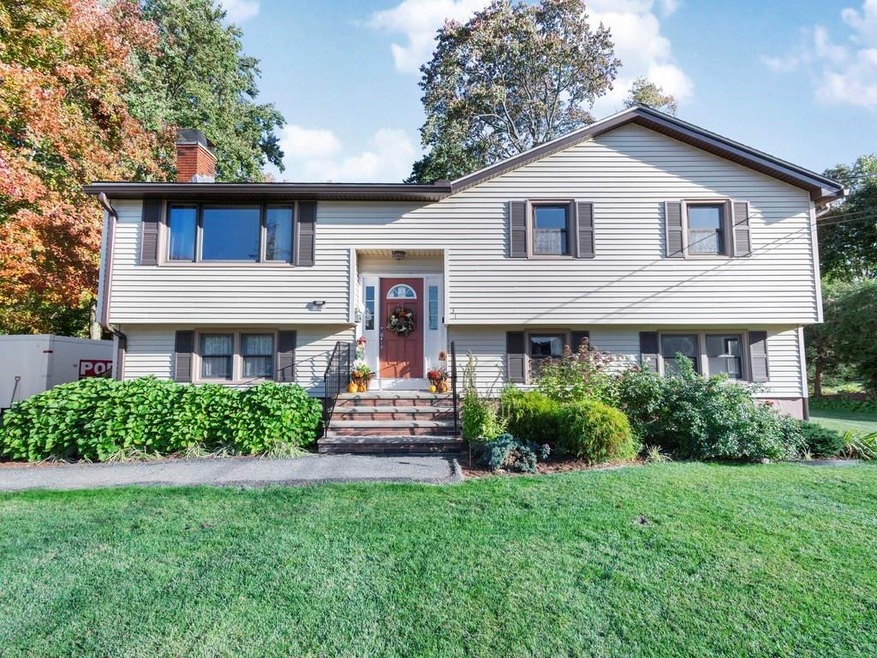 31 Cresthaven Dr, Burlington, MA 01803 - photo 1