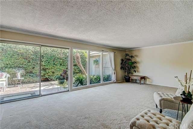 This could be a New York Penthouse, look at that t