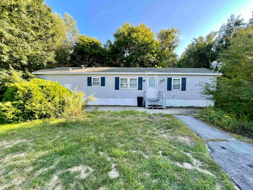 28 Ponderosa Ave, Nashua, NH 03062 - photo 1