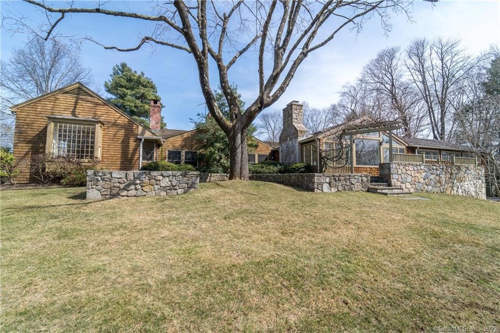 72 Woods End Rd, New Canaan, CT 06840 - photo 1
