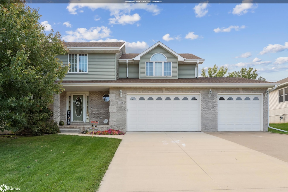 503 Thunderbird Dr, Marshalltown, IA 50158 - photo 1