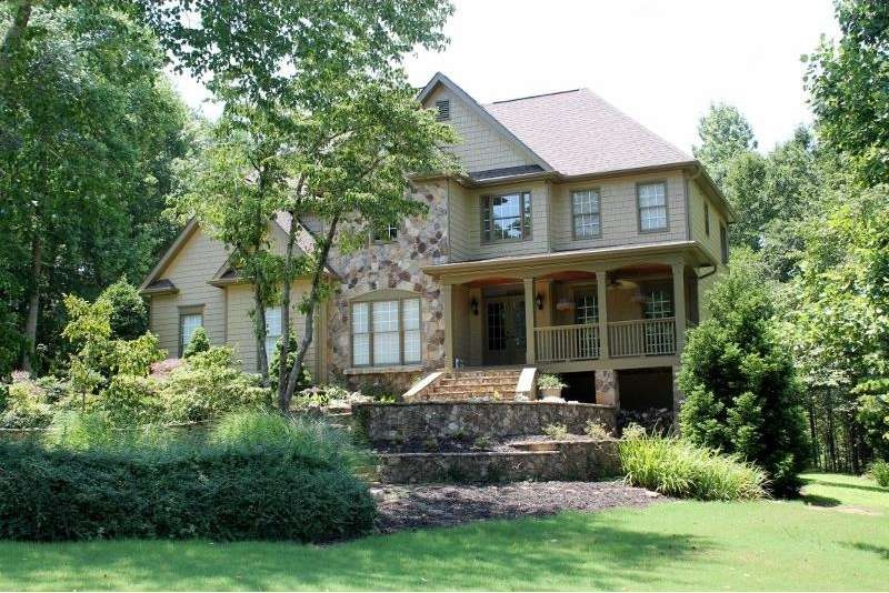 Beautiful Stonework Around The Landscape
