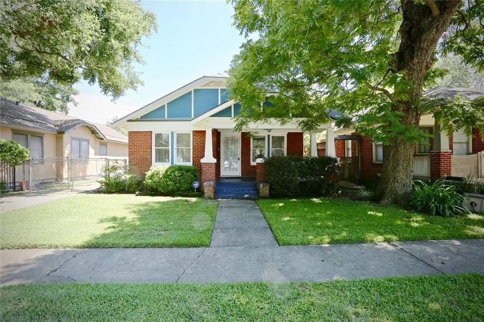 1036 W Gardner St, Houston, TX 77009 - photo 1