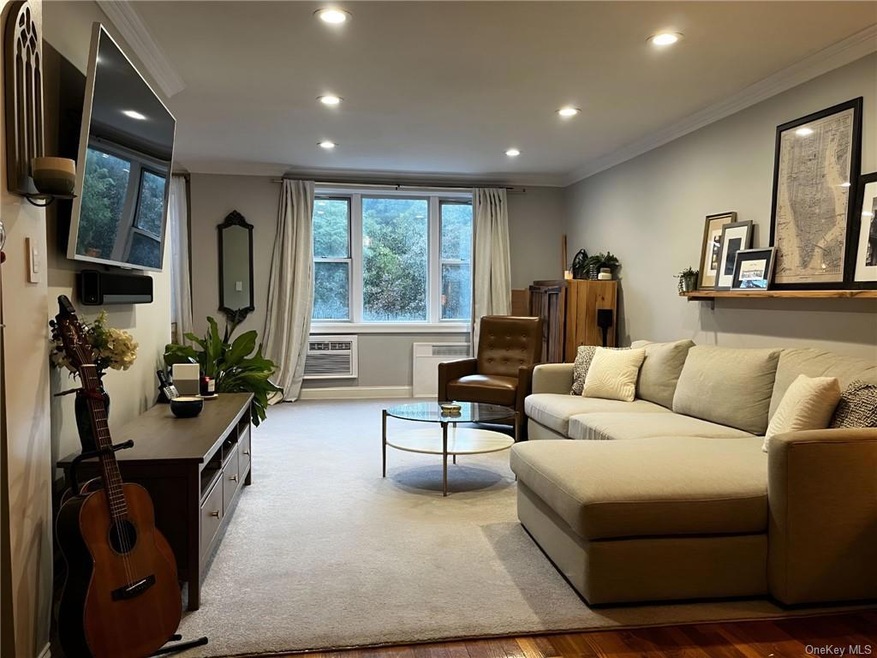 Sadore Lane Gardens unit 6J, Yonkers, NY 10710 - photo 1