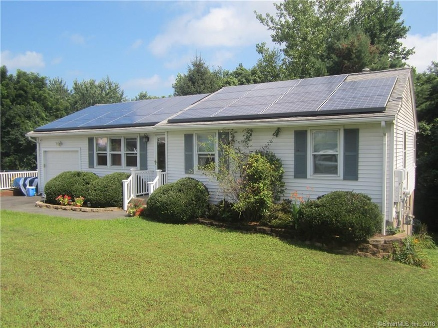 156 Pettit Dr, Meriden, CT 06451 - photo 1