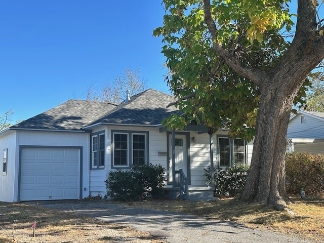 806 NW B St, Bentonville, AR 72712 - photo 1