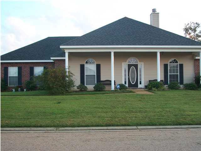 257 Charlene Dr, Byram, MS 39272 - photo 1