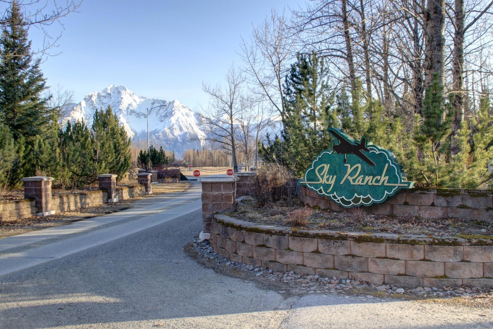 Entrance 2.jpg