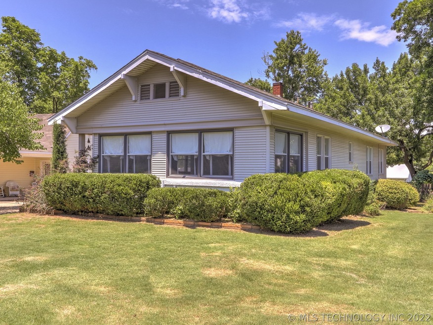 1229 E Fairview Ave, Sapulpa, OK 74066 - photo 1