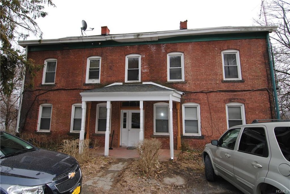 856 River Rd, Newburgh, NY 12550 - photo 1