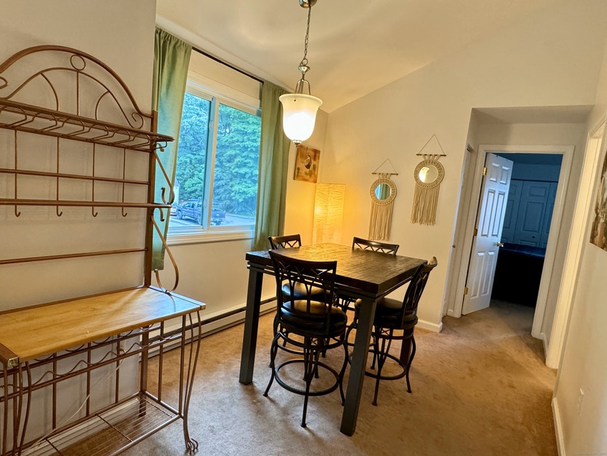 1 Wauwinet Ct unit 1, Guilford, CT 06437 - photo 1