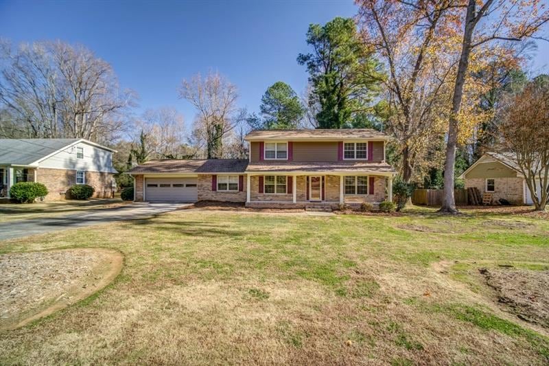 Very nice, well maintained home in a great location. Easy to interstates, Smyrna Village, Marietta Square and just minutes to the Battery!