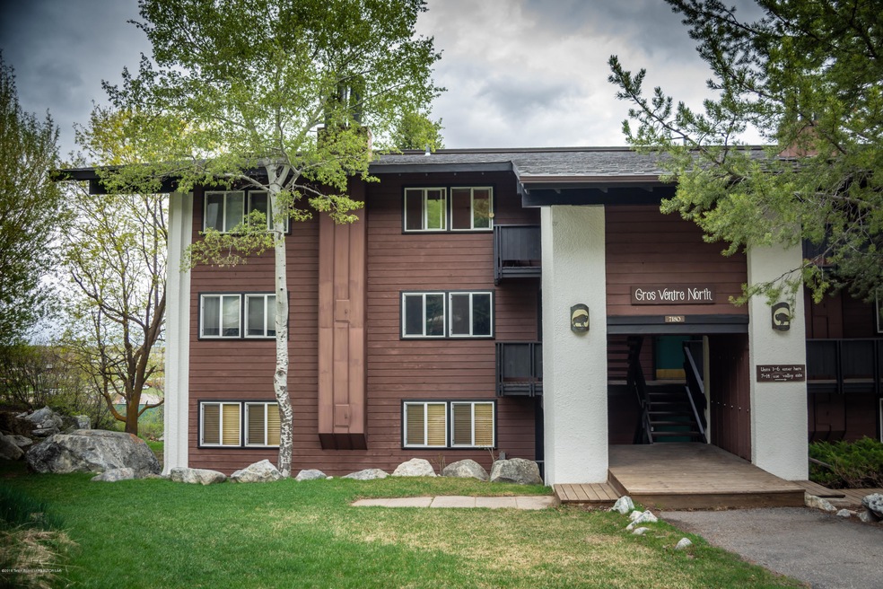 Exterior-1