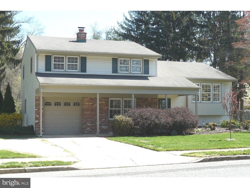 1605 Rivers Edge Dr, Delanco, NJ 08075 - photo 1