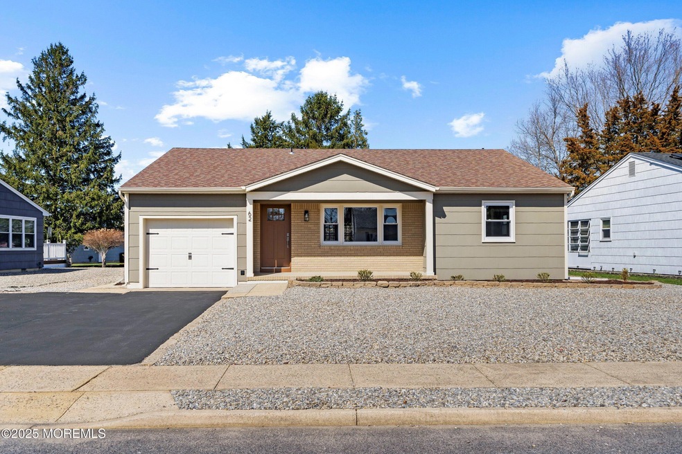 Sold $465,000 • Co-Listing Agent