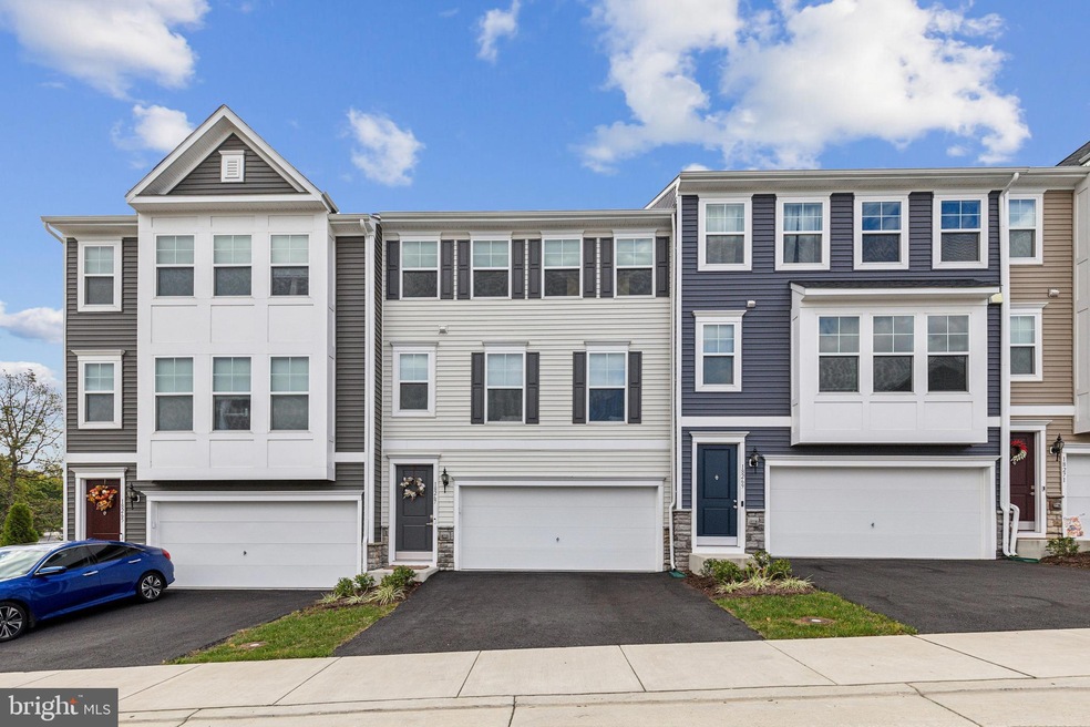 18267 Summit Pointe Dr, Dumfries, VA 22026 - photo 1