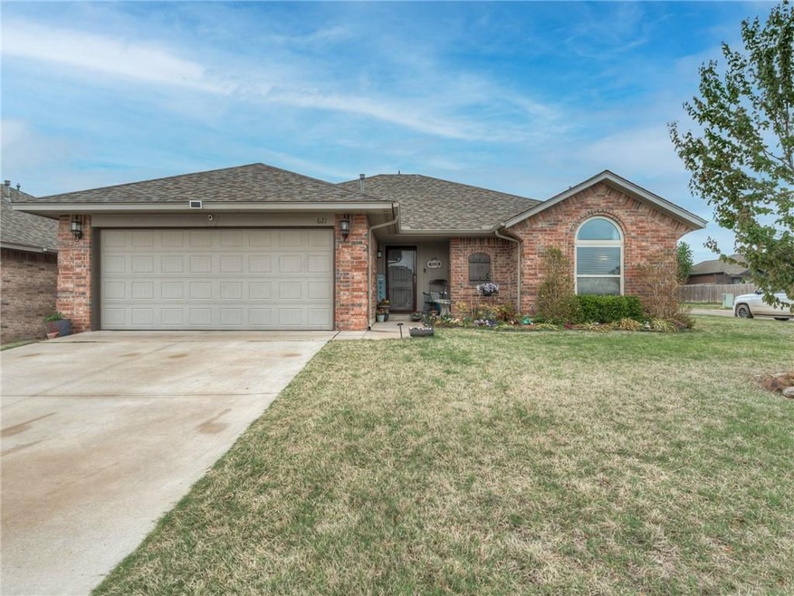621 Talon Dr, Norman, OK 73072 - photo 1