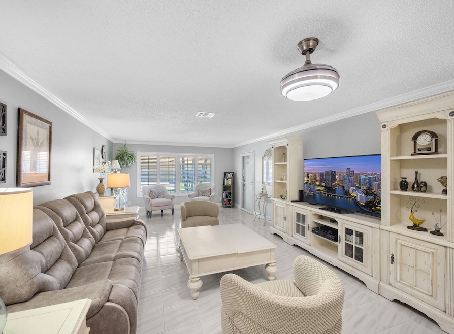 4655 Mahoe Place unit B, Boynton Beach, FL 33436 - photo 1