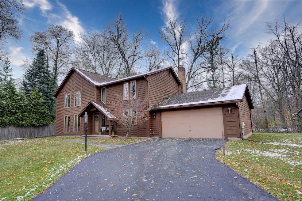 15 White Briar, Pittsford, NY 14534 - photo 1