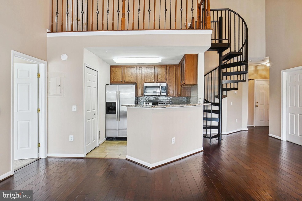 15618 Everglade Ln unit 401, Bowie, MD 20716 - photo 1