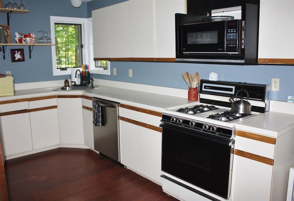 8 Dubeau Cir, Campton, NH 03223 - photo 1