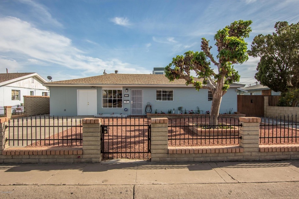 2905 W Heatherbrae DR - Front-Primary
