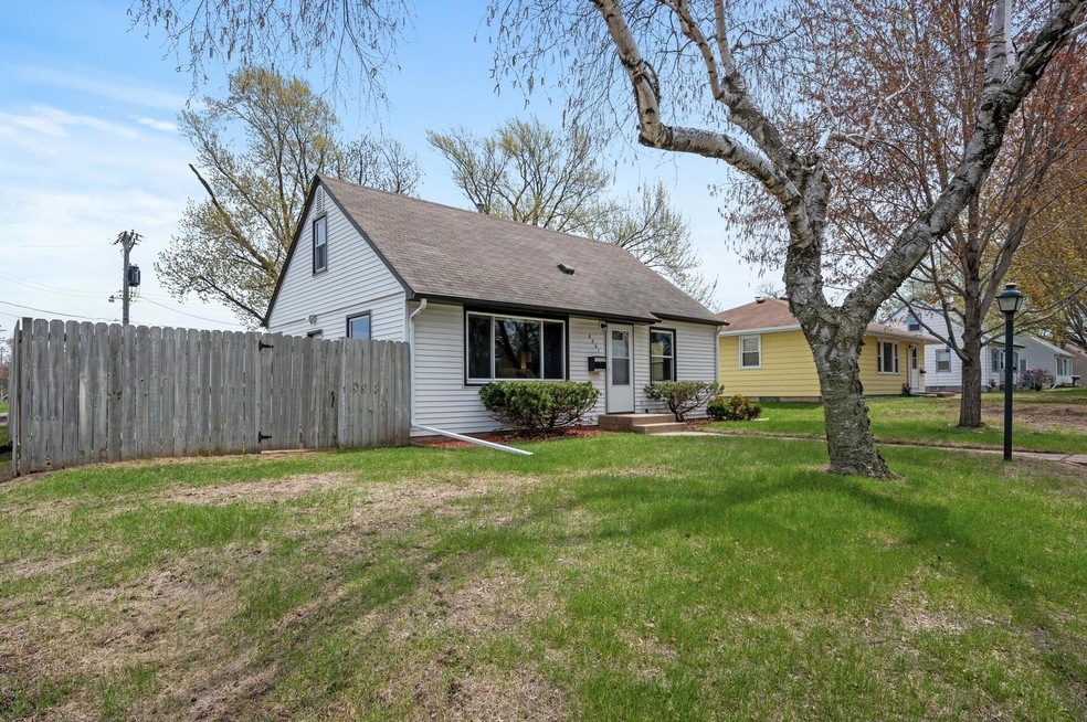 8201 Harriet Ave S, Bloomington, MN 55420 - photo 1