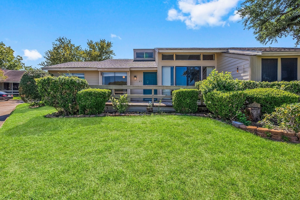 For Rent $1,695/month