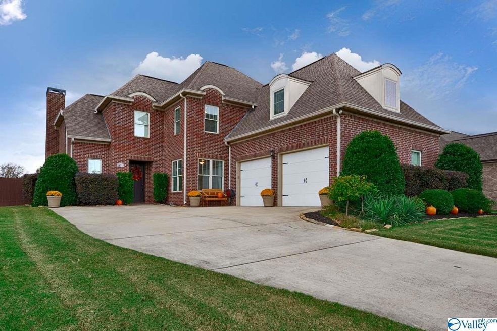14517 Waterview Lane, Athens, AL 35613