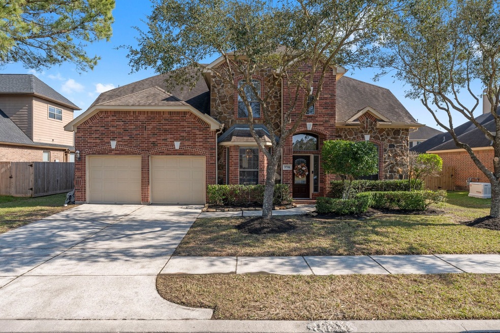 Welcome to 9706 Brannon Point Ln located on a cul-