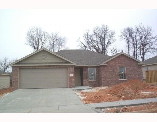 403 Mccann Rd, Rogers, AR 72758 - photo 1