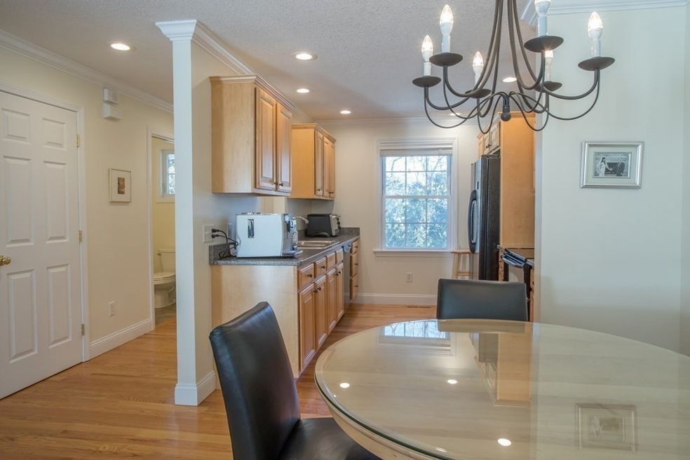 8 Hockanum Rd unit 5, Northampton, MA 01060 - photo 1