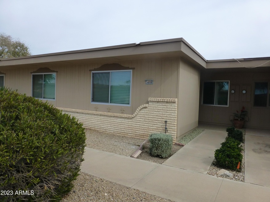 14006 N Palm Ridge Dr W, Sun City, AZ 85351 - photo 1