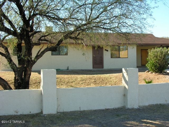 1230 Calle Avestruz unit 13, Rio Rico, AZ 85648 - photo 1