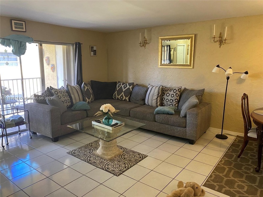 unlisted-address, Miami, FL 33193 - photo 1