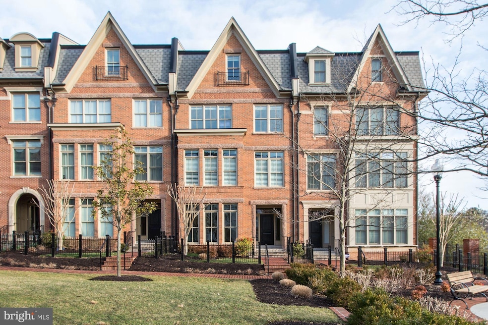 10863 Symphony Park Dr, North Bethesda, MD 20852 - photo 1