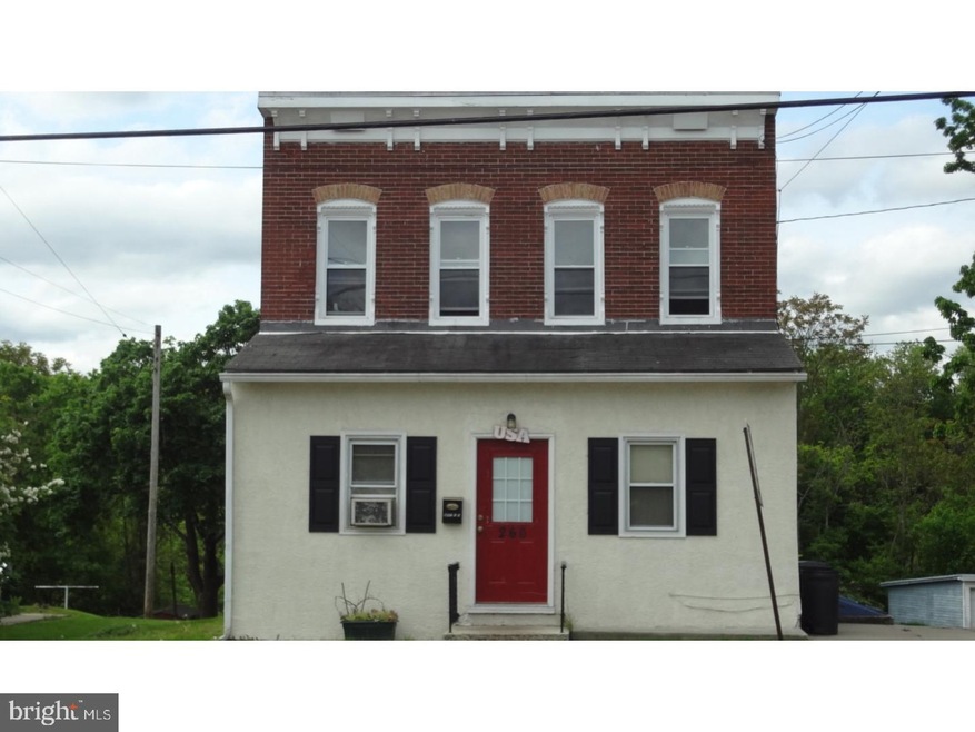 260 Bridge St unit 2, Spring City, PA 19475 - photo 1