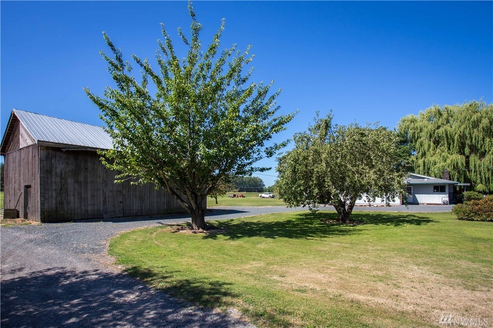 208 S Pass Rd, Nooksack, WA 98276 - photo 1