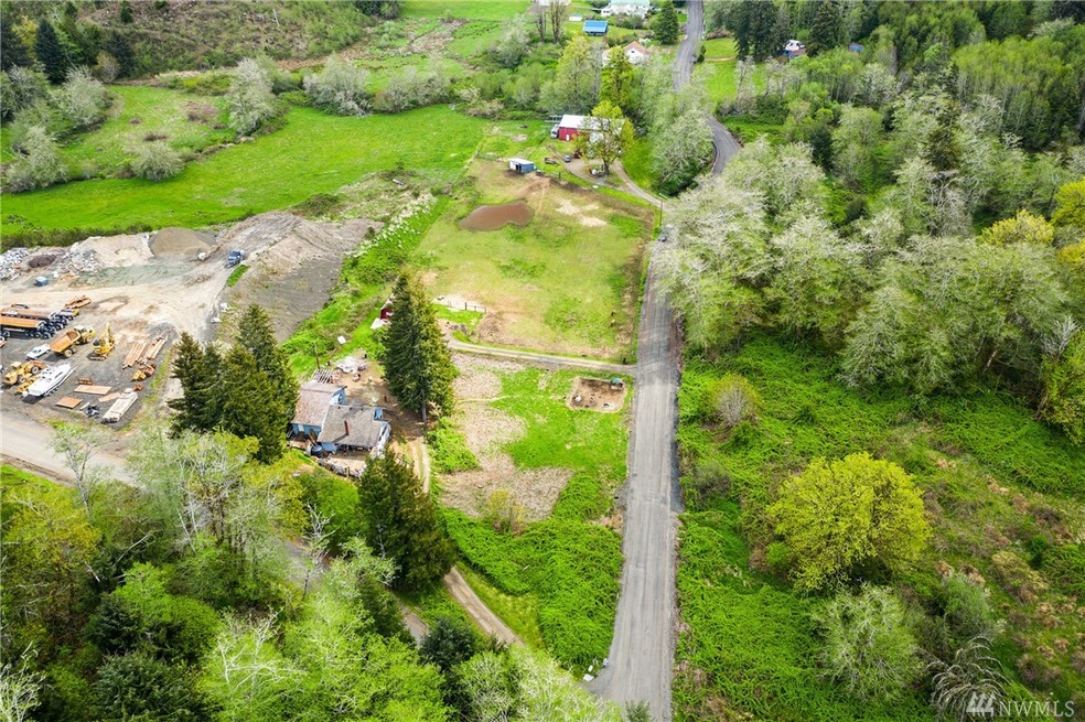 3 Overmeyer Rd, Raymond, WA 98577 - photo 1