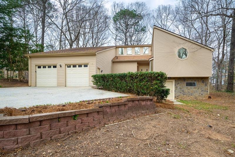 unlisted-address, Smyrna, GA 30082 - photo 1