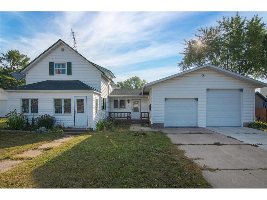 110 Pine St S, Turtle Lake, WI 54889 - photo 1
