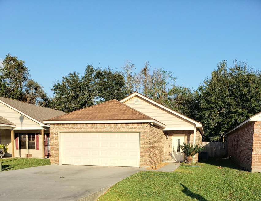 307 Sunflower front of house