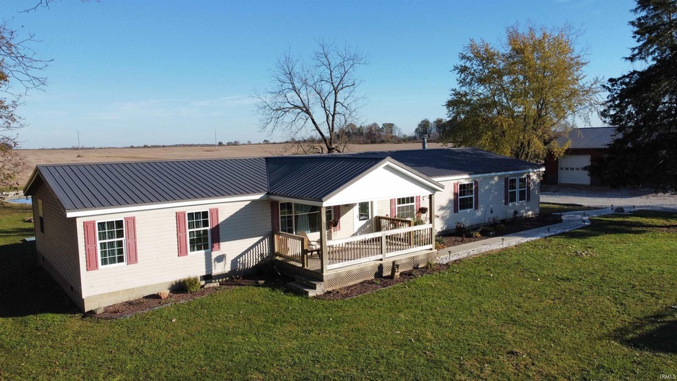 8517 S 400 W, Poneto, IN 46781 - photo 1