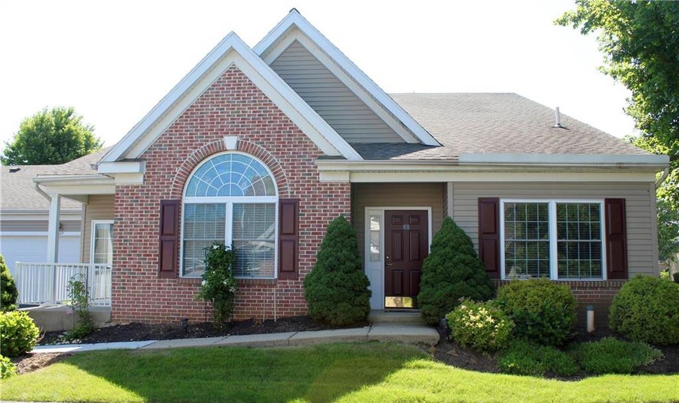 4869 Derby Ln, Macungie, PA 18062 - photo 1