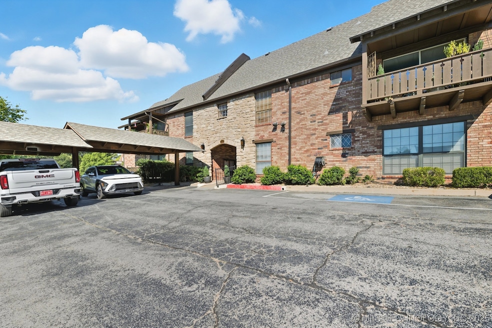 3 Woodward Blvd unit A103, Tulsa, OK 74114 - photo 1