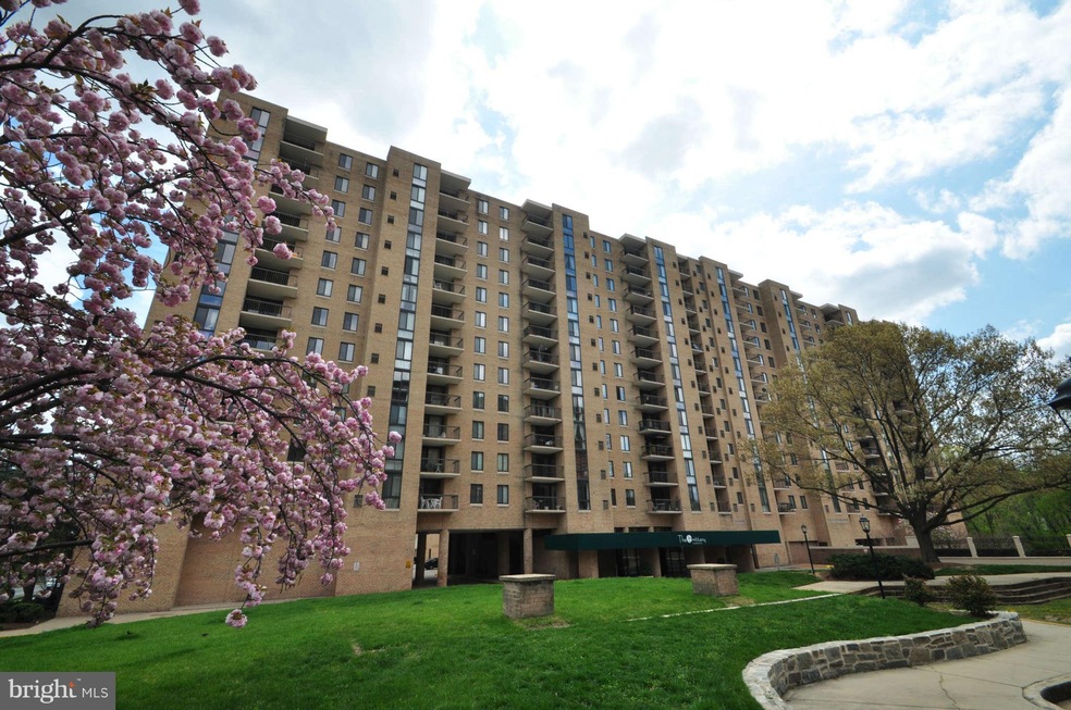 The Brittany unit 422, Arlington, VA 22204 - photo 1